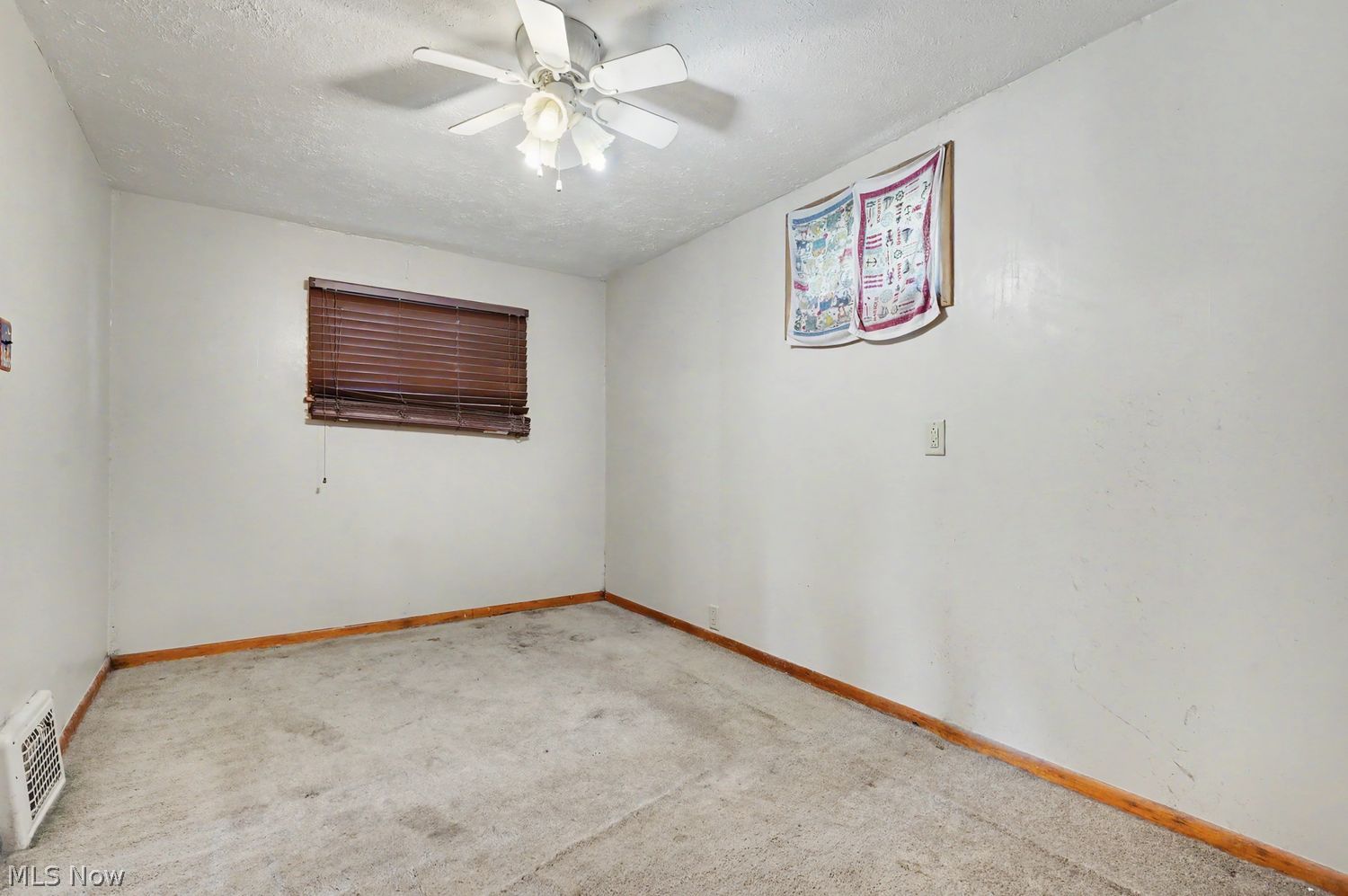 616 E 1st Street Minerva OH 44657