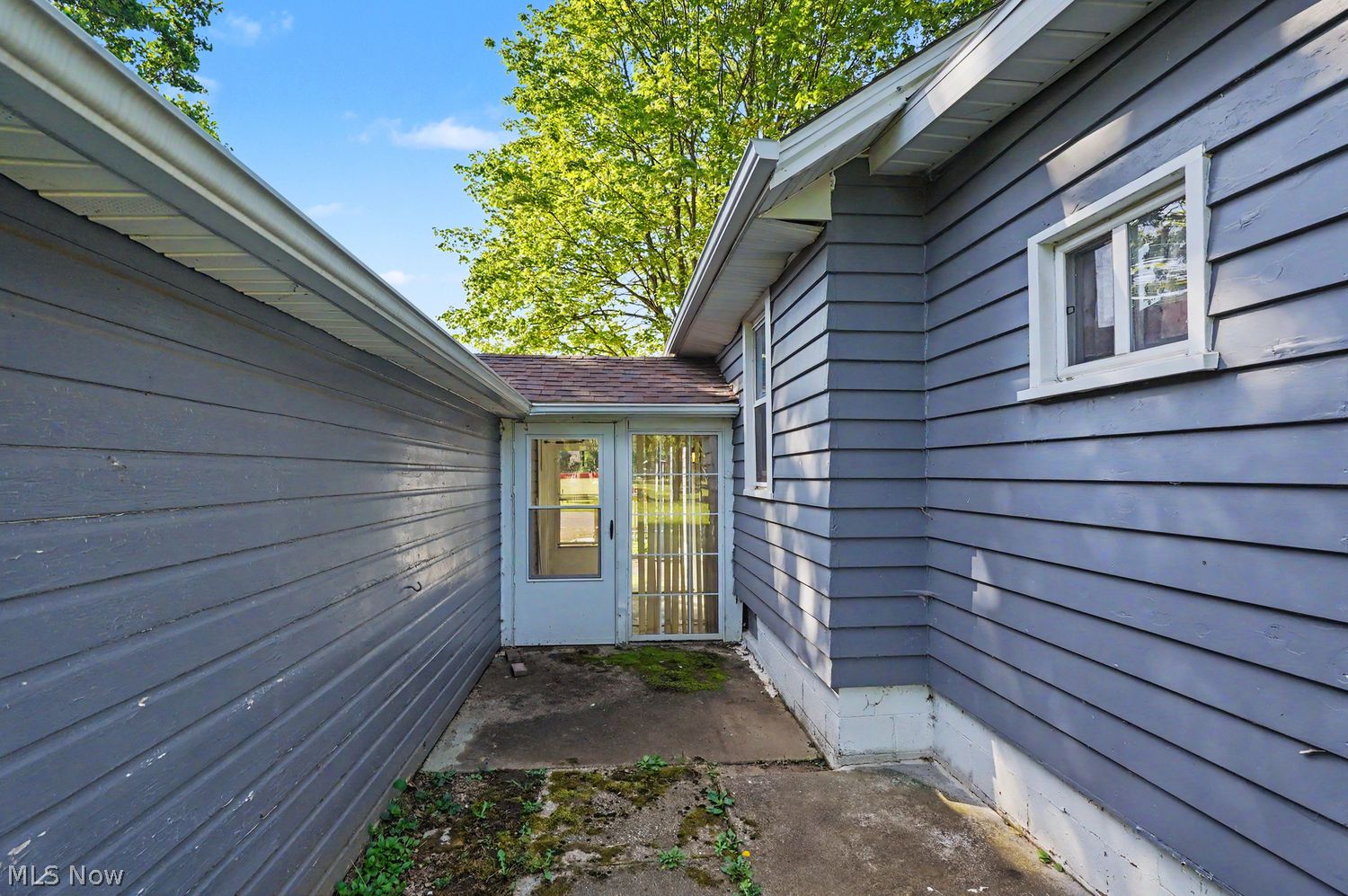 616 E 1st Street Minerva OH 44657