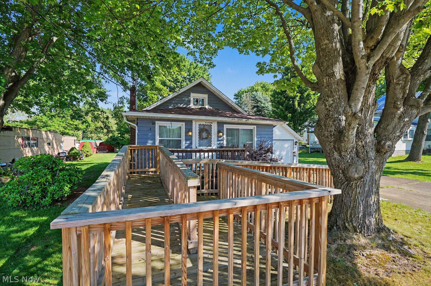 616 E 1st Street Minerva OH 44657