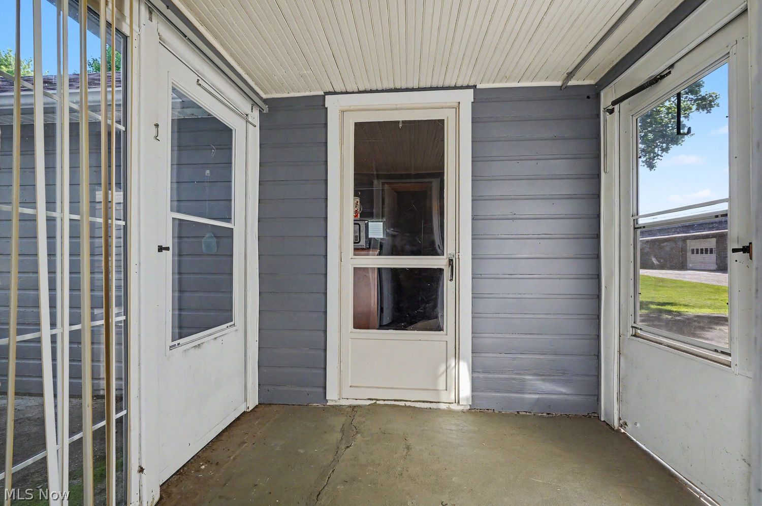 616 E 1st Street Minerva OH 44657