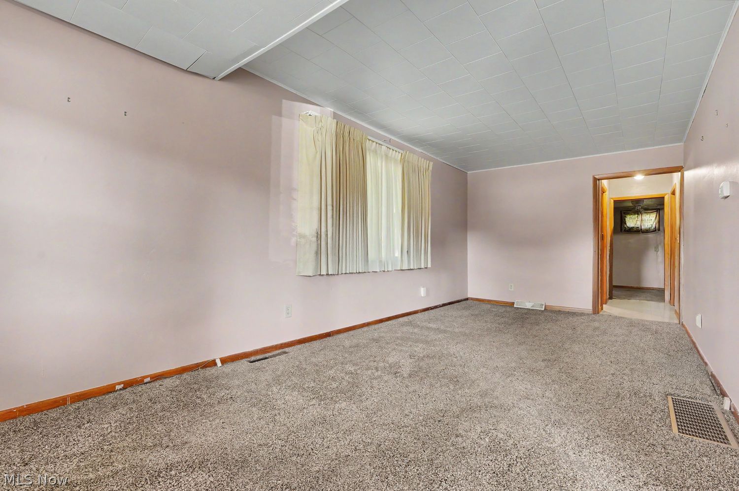 616 E 1st Street Minerva OH 44657