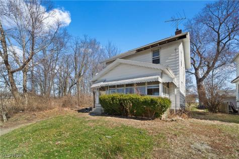 2465 28th SW Akron OH 44314