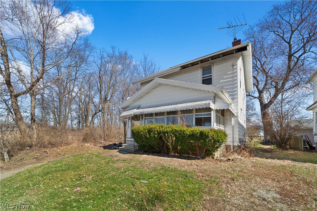 2465 28th SW Akron OH 44314
