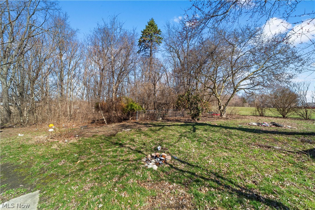 2465 28th SW Akron OH 44314