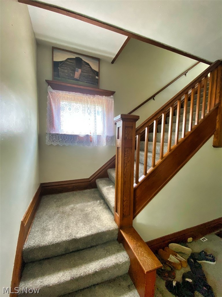 341 Hamilton Avenue Coshocton OH 43812