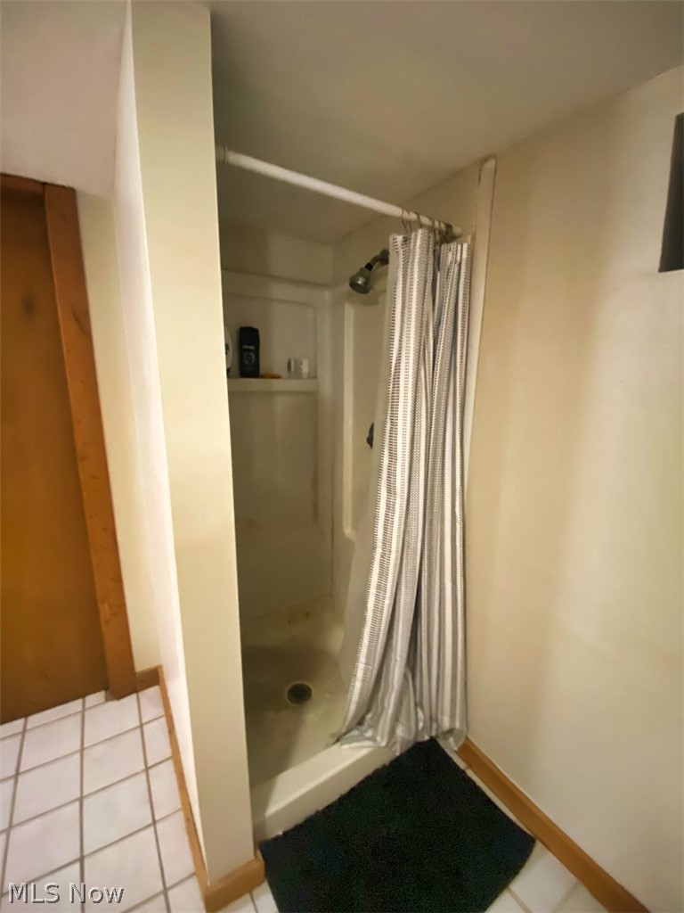 341 Hamilton Avenue Coshocton OH 43812