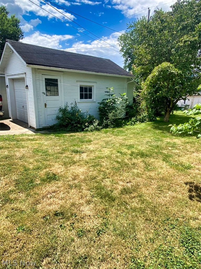 341 Hamilton Avenue Coshocton OH 43812
