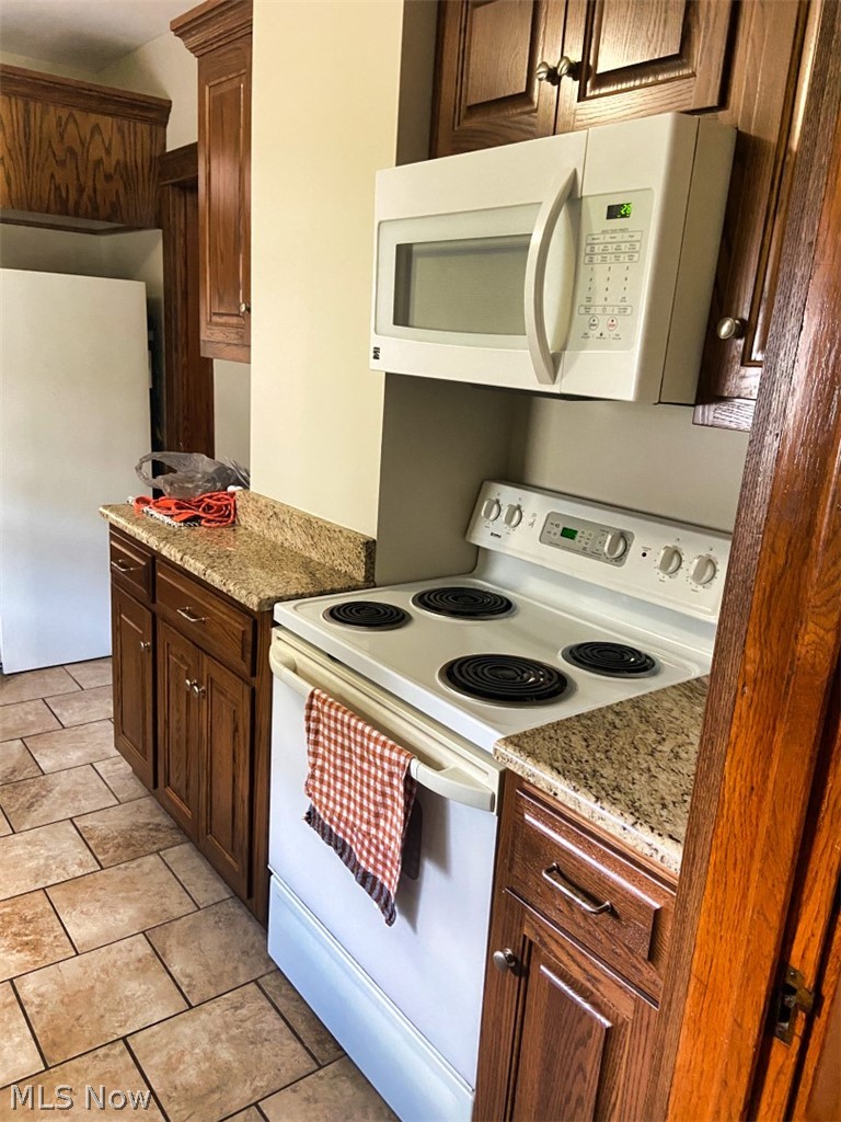 341 Hamilton Avenue Coshocton OH 43812