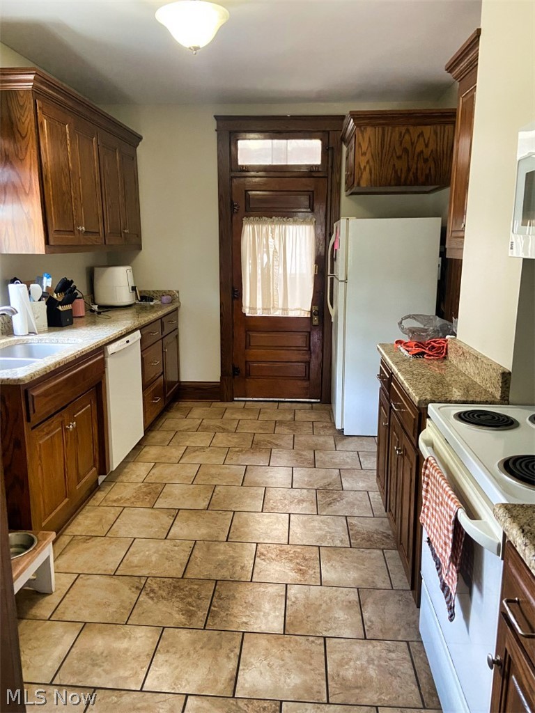 341 Hamilton Avenue Coshocton OH 43812