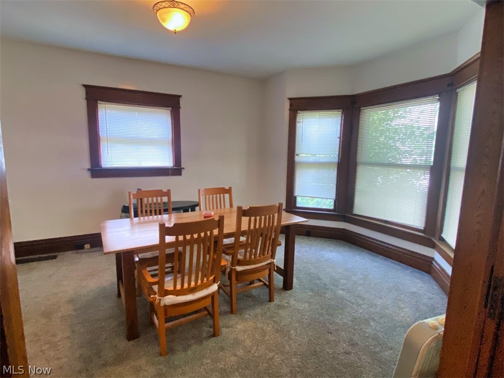 341 Hamilton Avenue Coshocton OH 43812