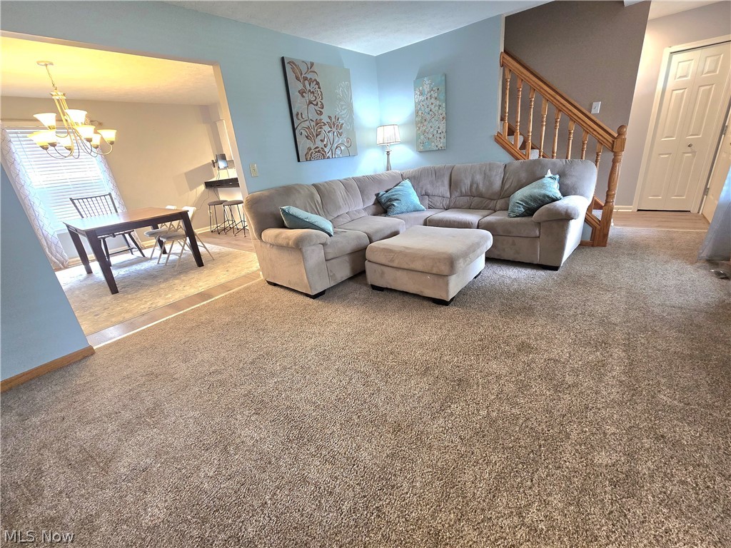 1742 Steese Road Green OH 44685