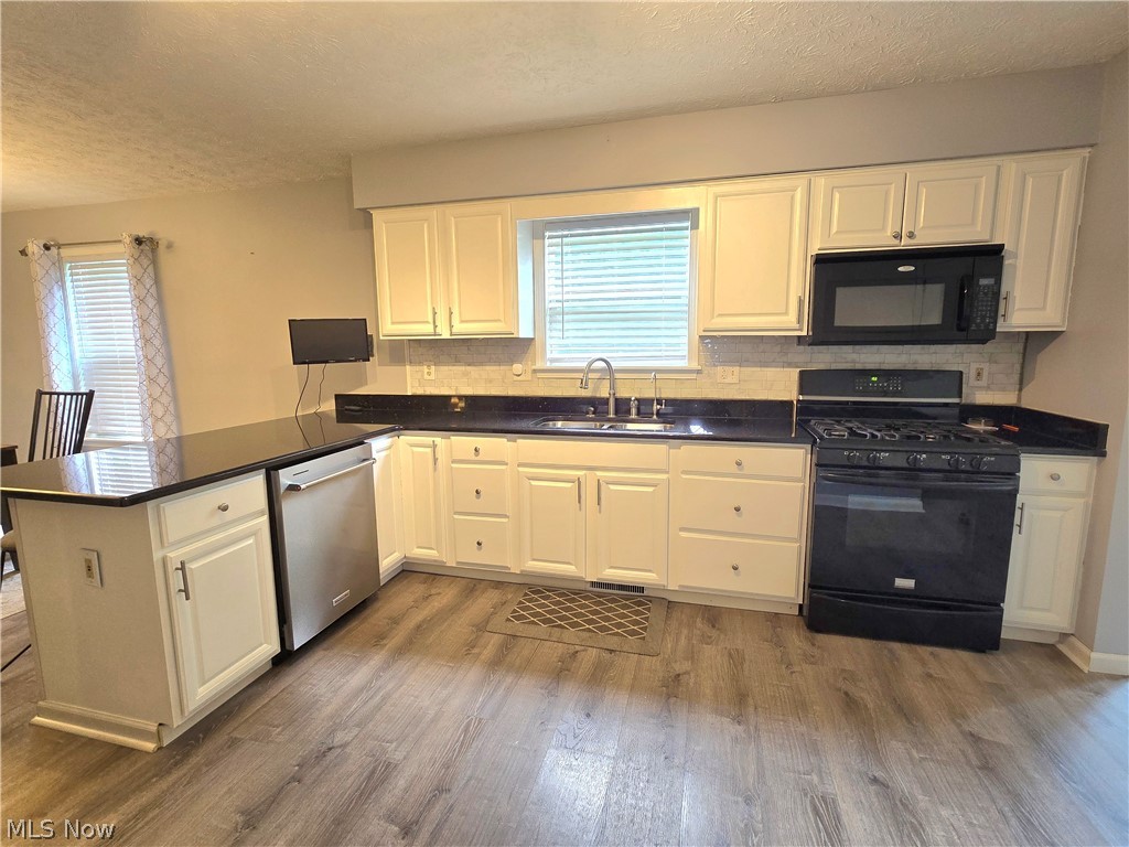 1742 Steese Road Green OH 44685