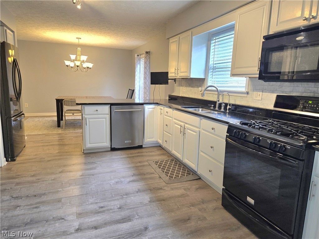 1742 Steese Road Green OH 44685