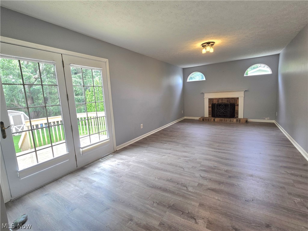 1742 Steese Road Green OH 44685