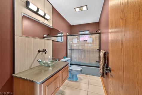 1498 Belle Meade Road Copley OH 44321