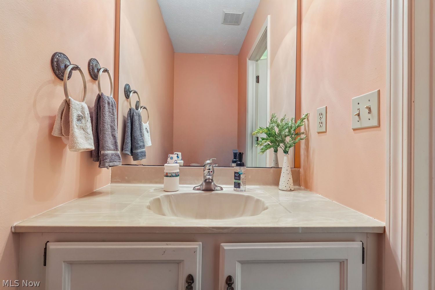 28544 Stonegate Circle Westlake OH 44145