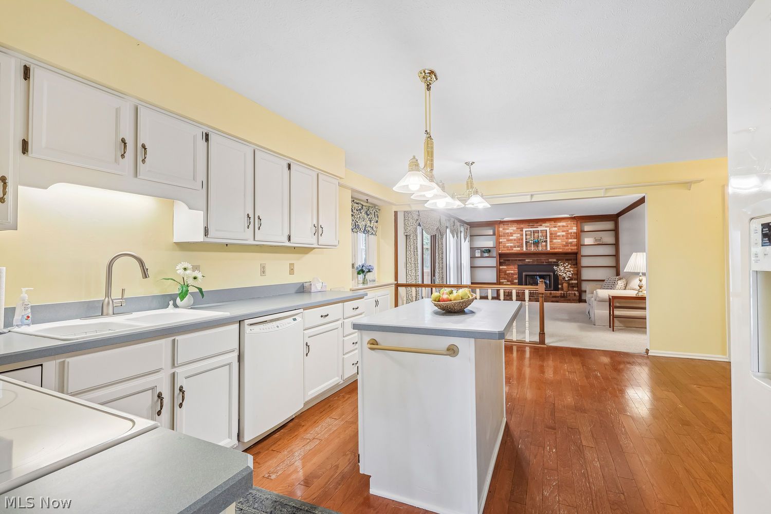 28544 Stonegate Circle Westlake OH 44145