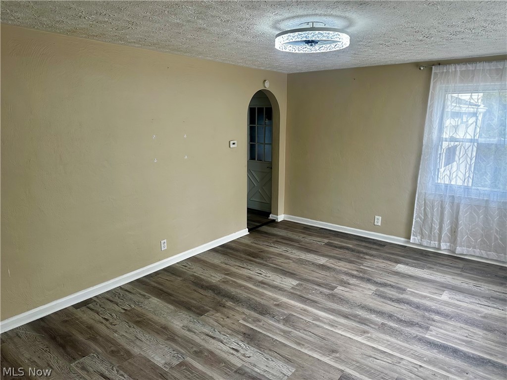 2229 39th Street NW Canton OH 44709