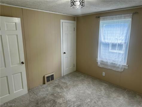 2229 39th Street NW Canton OH 44709