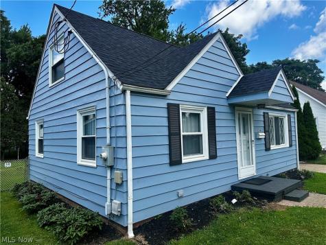 2229 39th Street NW Canton OH 44709