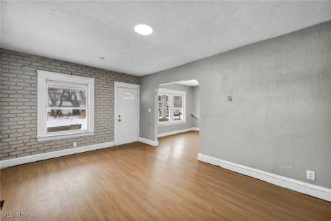 13114 Durkee Avenue Cleveland OH 44105