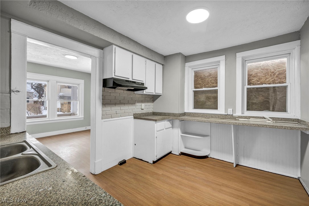 13114 Durkee Avenue Cleveland OH 44105