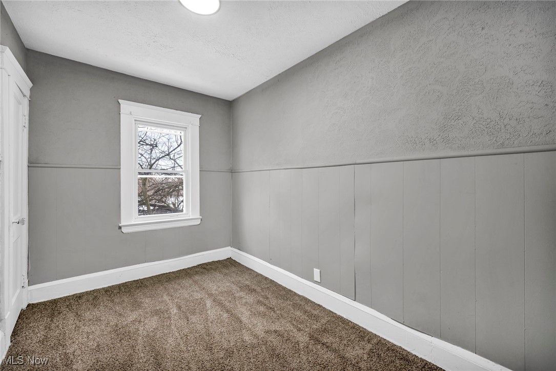 13114 Durkee Avenue Cleveland OH 44105