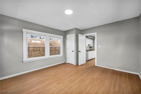 13114 Durkee Avenue Cleveland OH 44105