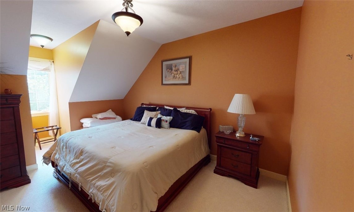 1876 N Lakewood Avenue Port Clinton OH 43452