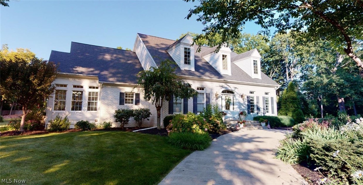 1876 N Lakewood Avenue Port Clinton OH 43452