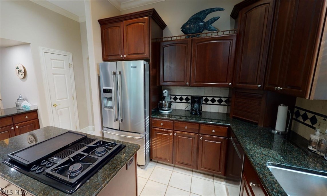1876 N Lakewood Avenue Port Clinton OH 43452