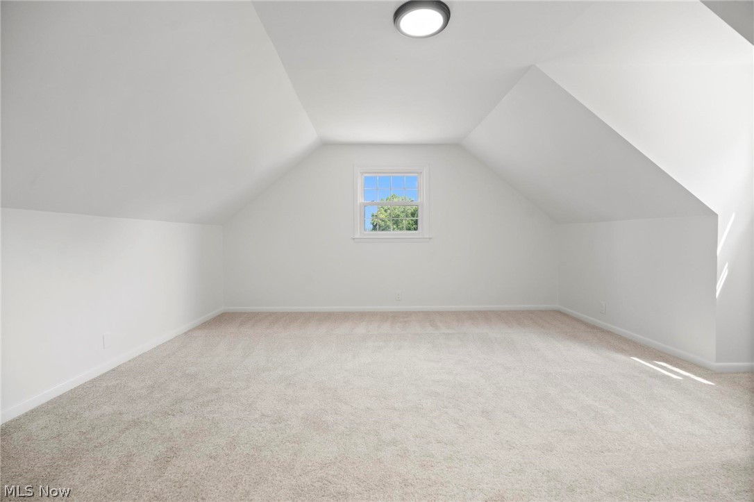 7018 Manor Drive Elyria OH 44035