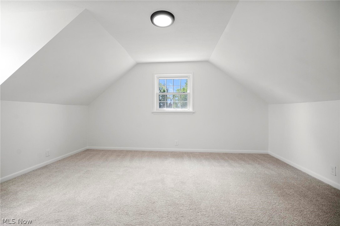 7018 Manor Drive Elyria OH 44035
