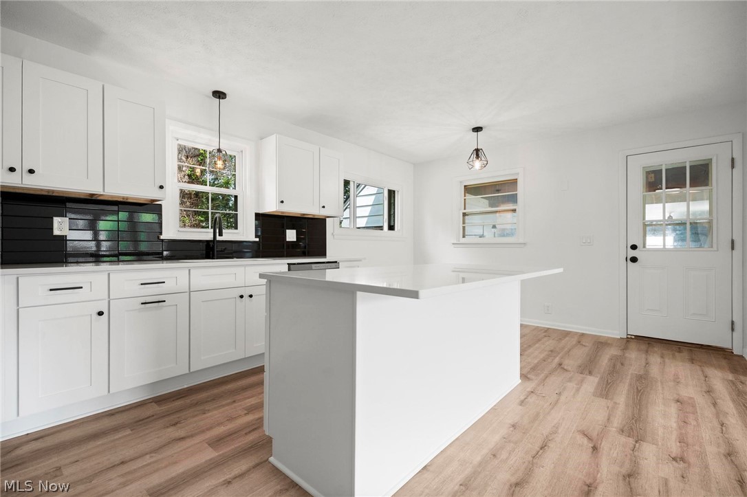 7018 Manor Drive Elyria OH 44035