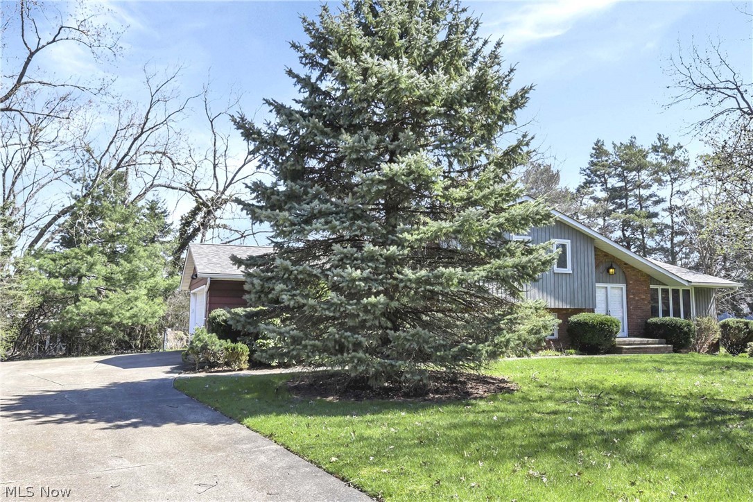 6555 Hunt Circle Mayfield Village OH 44143
