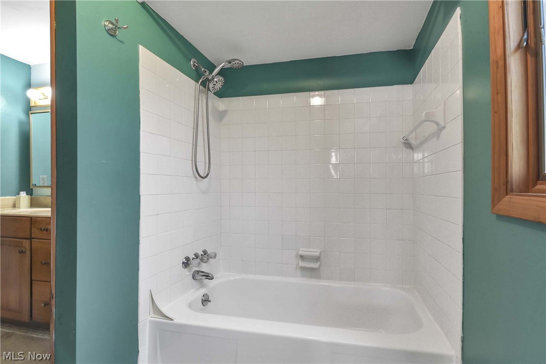 6555 Hunt Circle Mayfield Village OH 44143