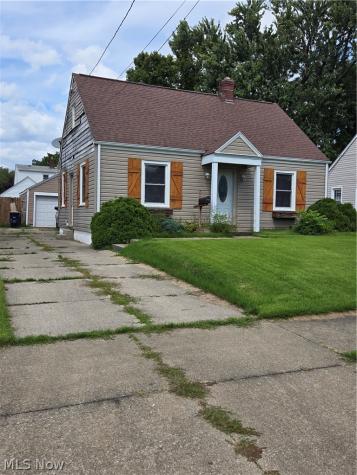1411 Onondago Avenue Akron OH 44305