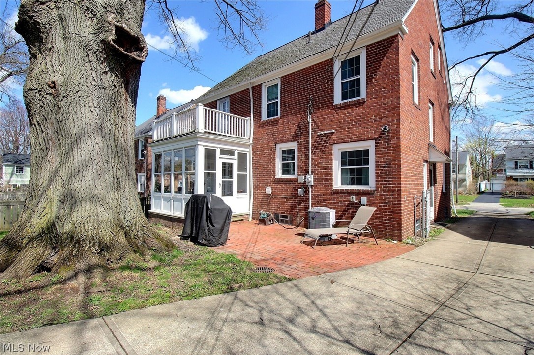 3648 Tolland Road Shaker Heights OH 44122