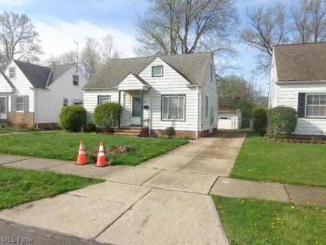 448 E 328th Street Willowick OH 44095