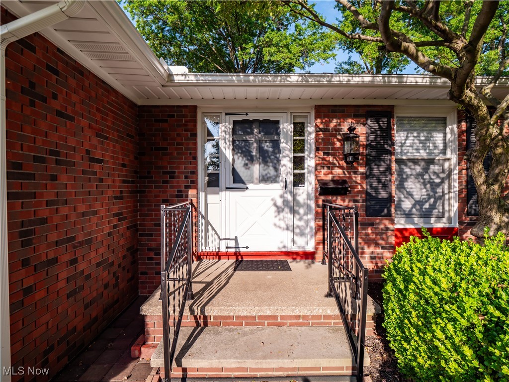 3534 Palmer Drive Rocky River OH 44116