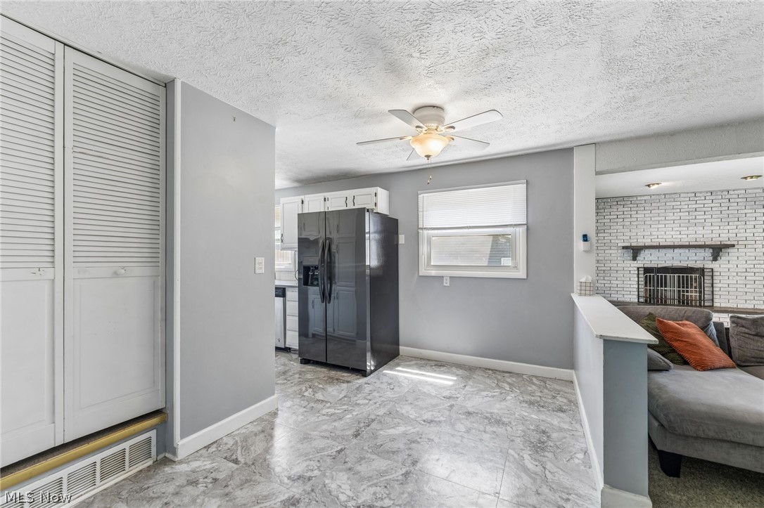 2369 Frederick Drive Cuyahoga Falls OH 44221