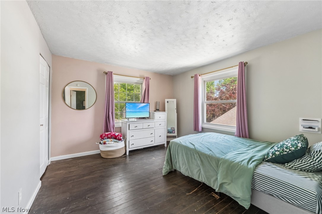 2369 Frederick Drive Cuyahoga Falls OH 44221