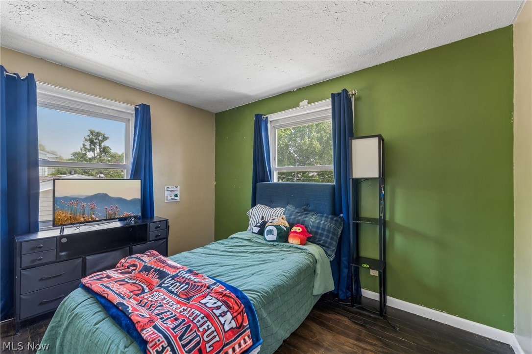 2369 Frederick Drive Cuyahoga Falls OH 44221