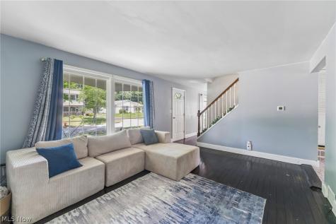 2369 Frederick Drive Cuyahoga Falls OH 44221