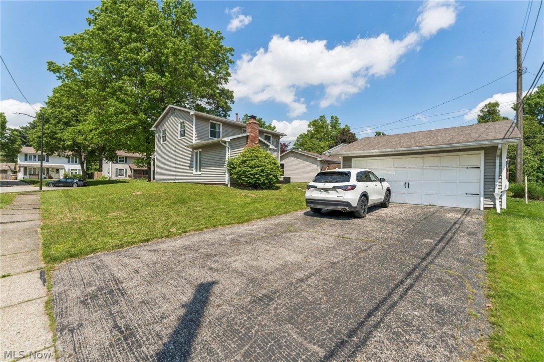 2369 Frederick Drive Cuyahoga Falls OH 44221