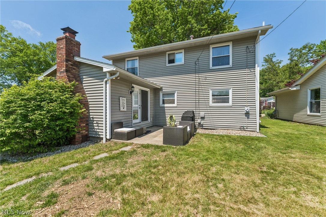2369 Frederick Drive Cuyahoga Falls OH 44221