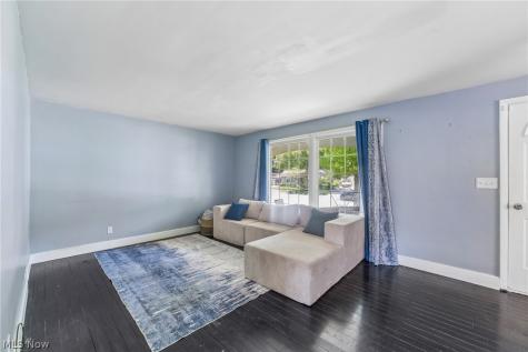 2369 Frederick Drive Cuyahoga Falls OH 44221