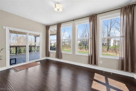 18079 Clare Court Strongsville OH 44149