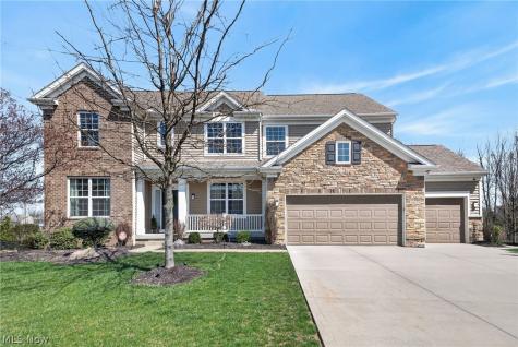 18079 Clare Court Strongsville OH 44149