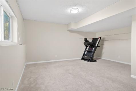 18079 Clare Court Strongsville OH 44149
